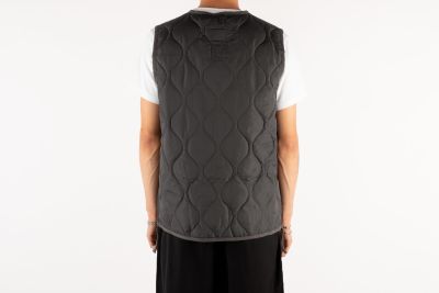 ★OY★B.C DOWN VEST-CHACOAL GREY★正規品/韓国直送料込/人気 ☆OY☆B.C DOWN VEST-CHACOAL GREY☆正規品/韓国直送料込/人気